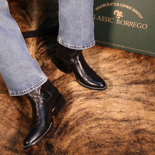 Rodeo Royale - Black